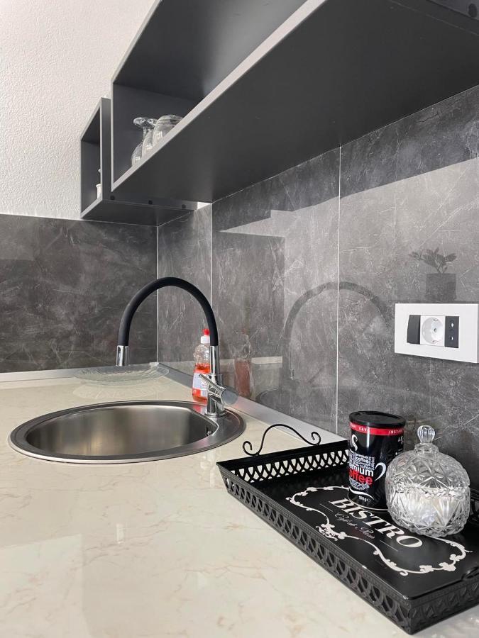Apartmani Andric เทรบินเย ภายนอก รูปภาพ